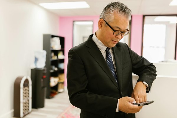 Expert guidance for customs procedures: simplifying your journey